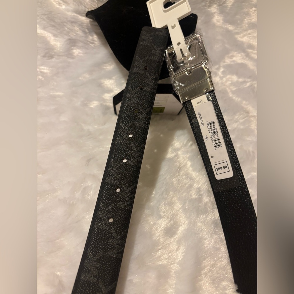 Michael Kors Silver Buckle Black Belt - Picture 4 of 4